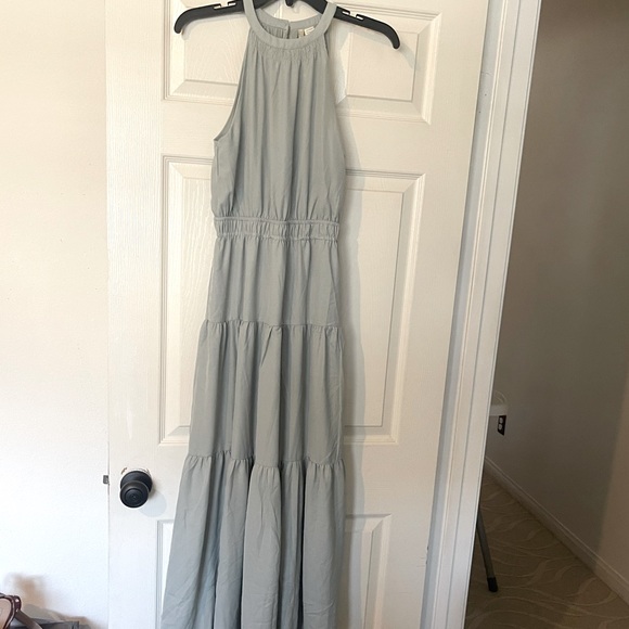 Dresses & Skirts - Sage Green Sleeveless Maxi Dress